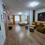 Hotell Domestika Skopje