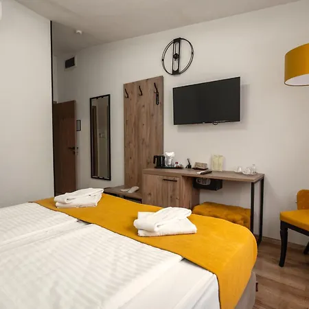 Hotell Domestika *